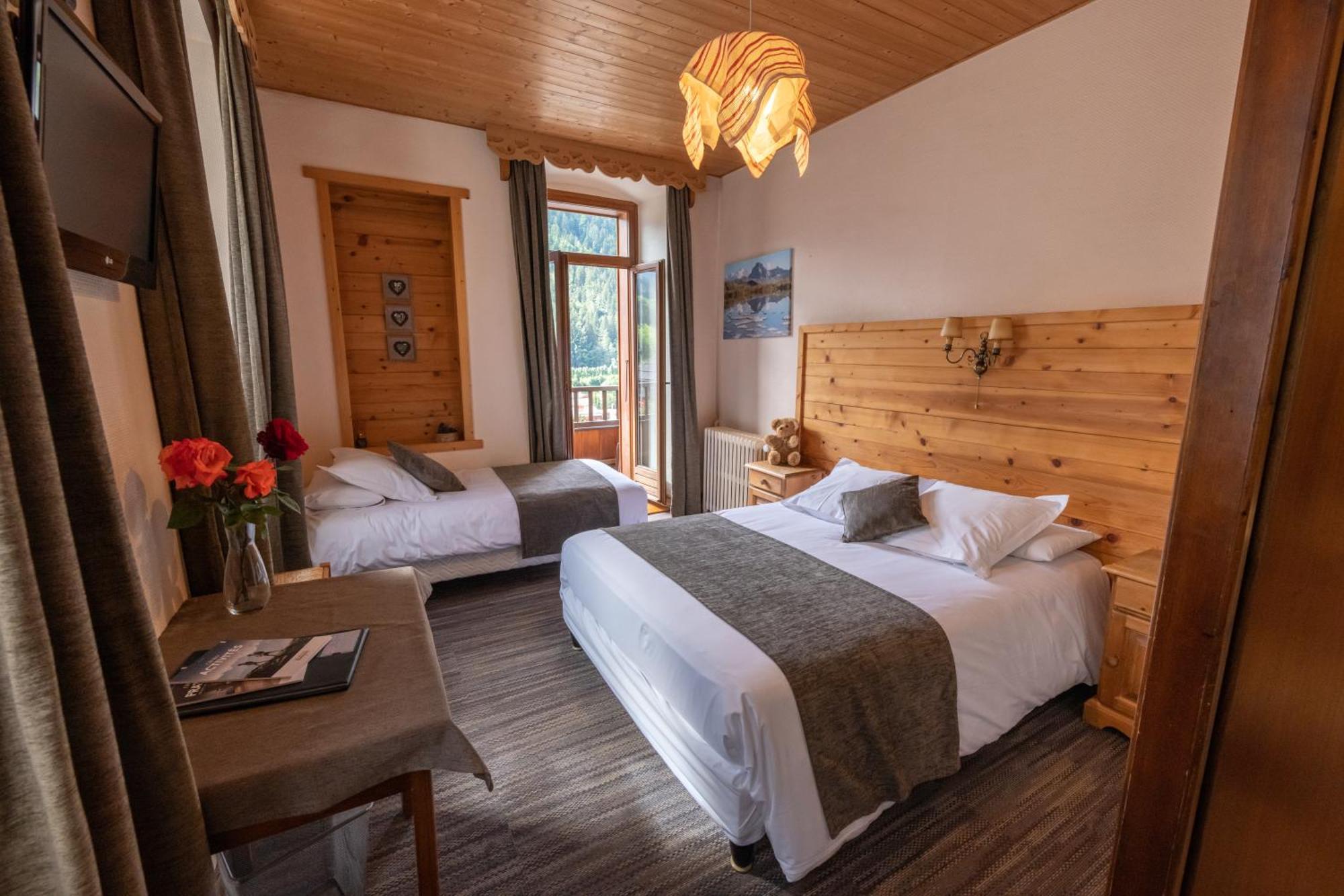 Hotel La Pointe Percee Le Grand-Bornand Bagian luar foto